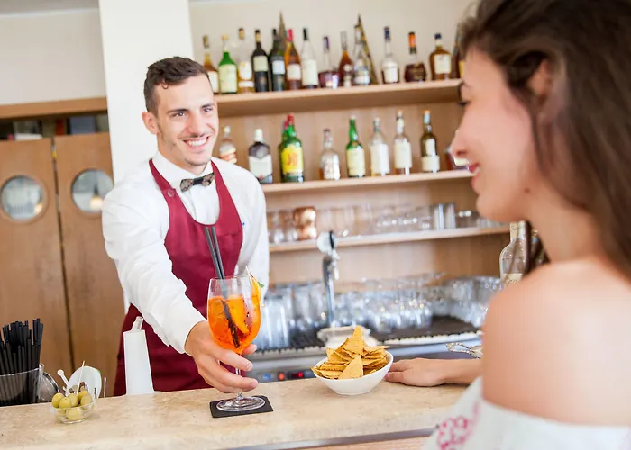 酒店 梅特罗波尔酒店 4*