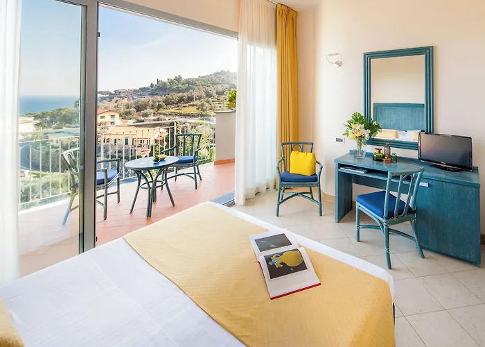 梅特罗波尔酒店 酒店