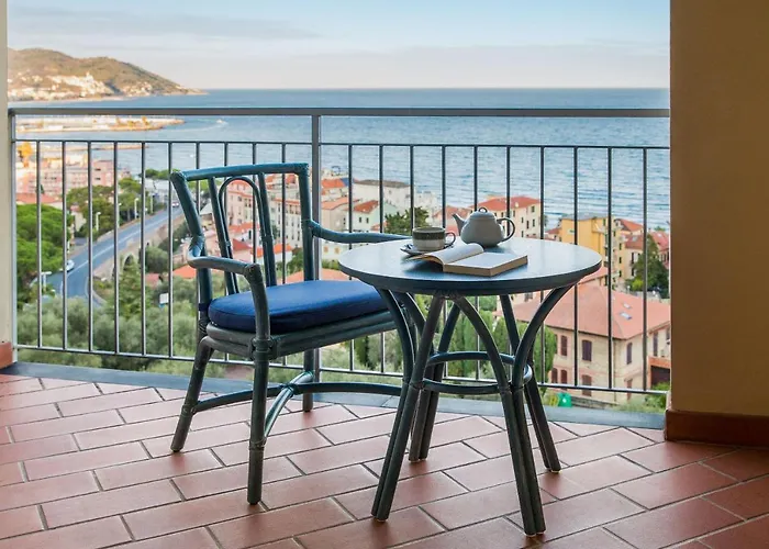 梅特罗波尔酒店 酒店 4*