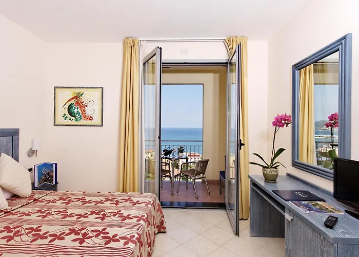 Hotel Metropol Diano Marina