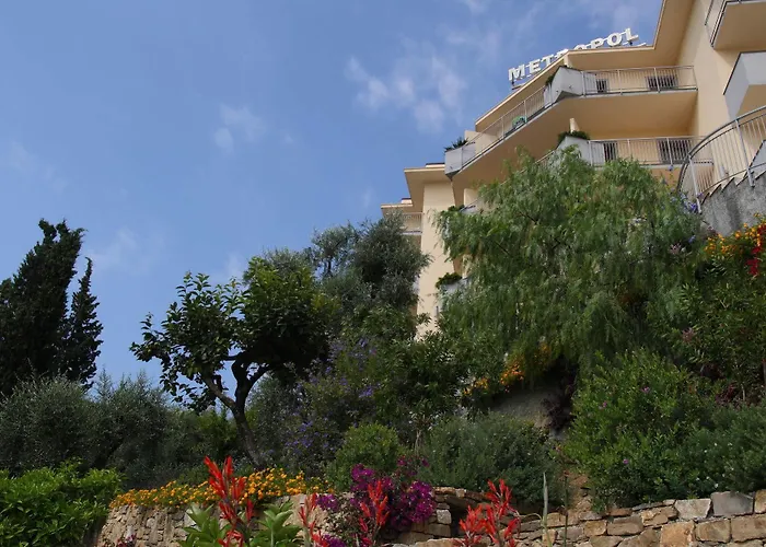 Metropol Diano Marina