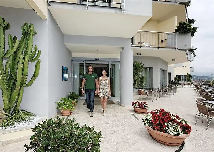 Metropol Hotel Diano Marina