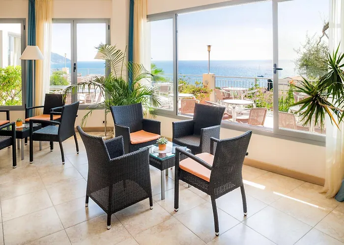 Metropol 4* Diano Marina